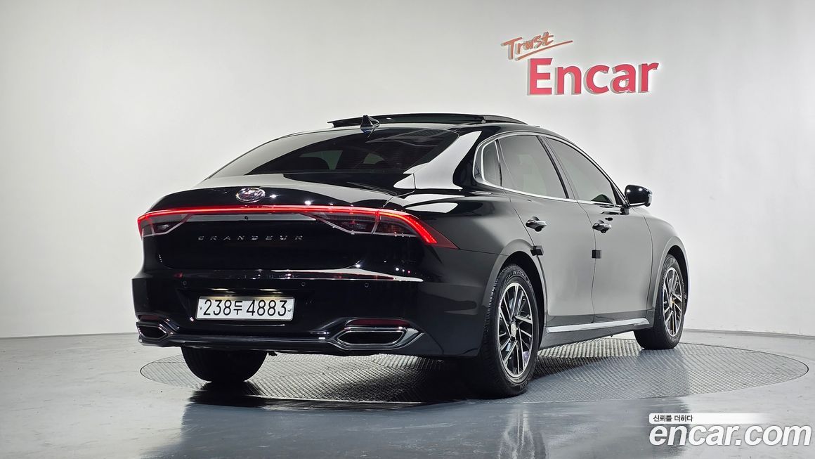 Hyundai Grandeur 2020