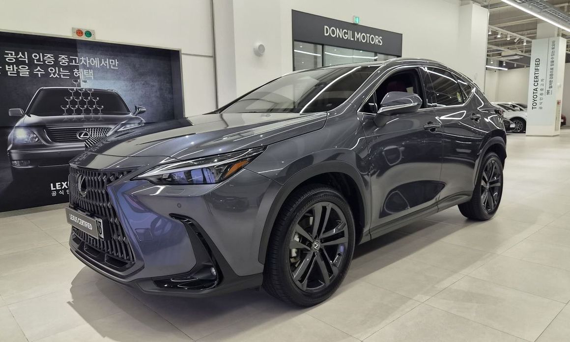 Lexus NX 2025