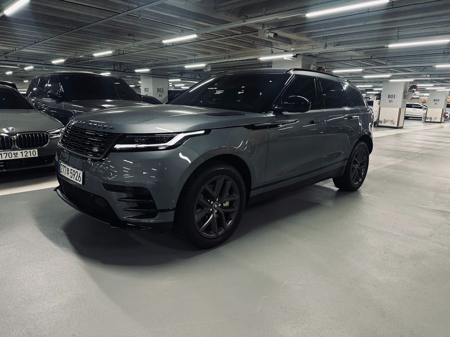 Land Rover Range Rover Velar 2026