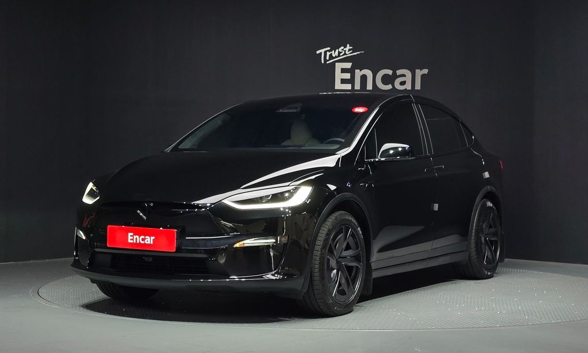 Tesla Model X 2026