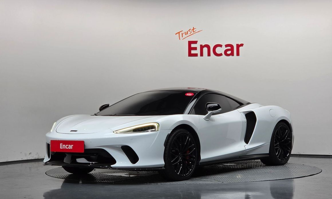 Mclaren GT 2021