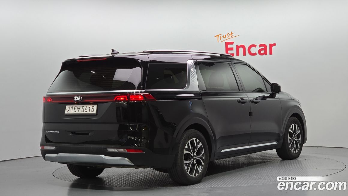 Kia Canival 2021
