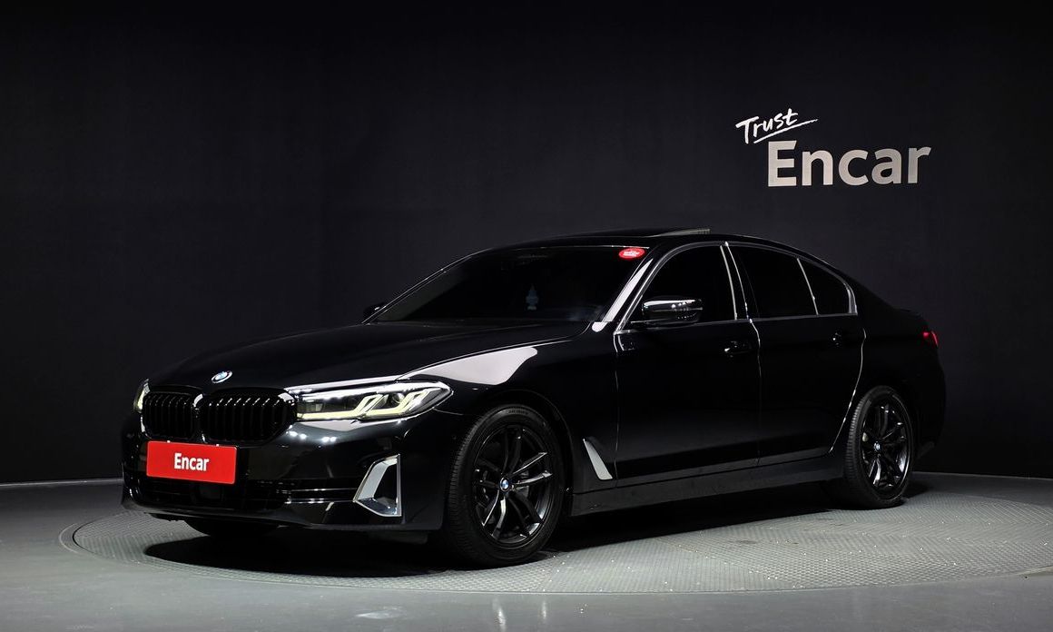 BMW 5-Series 2021