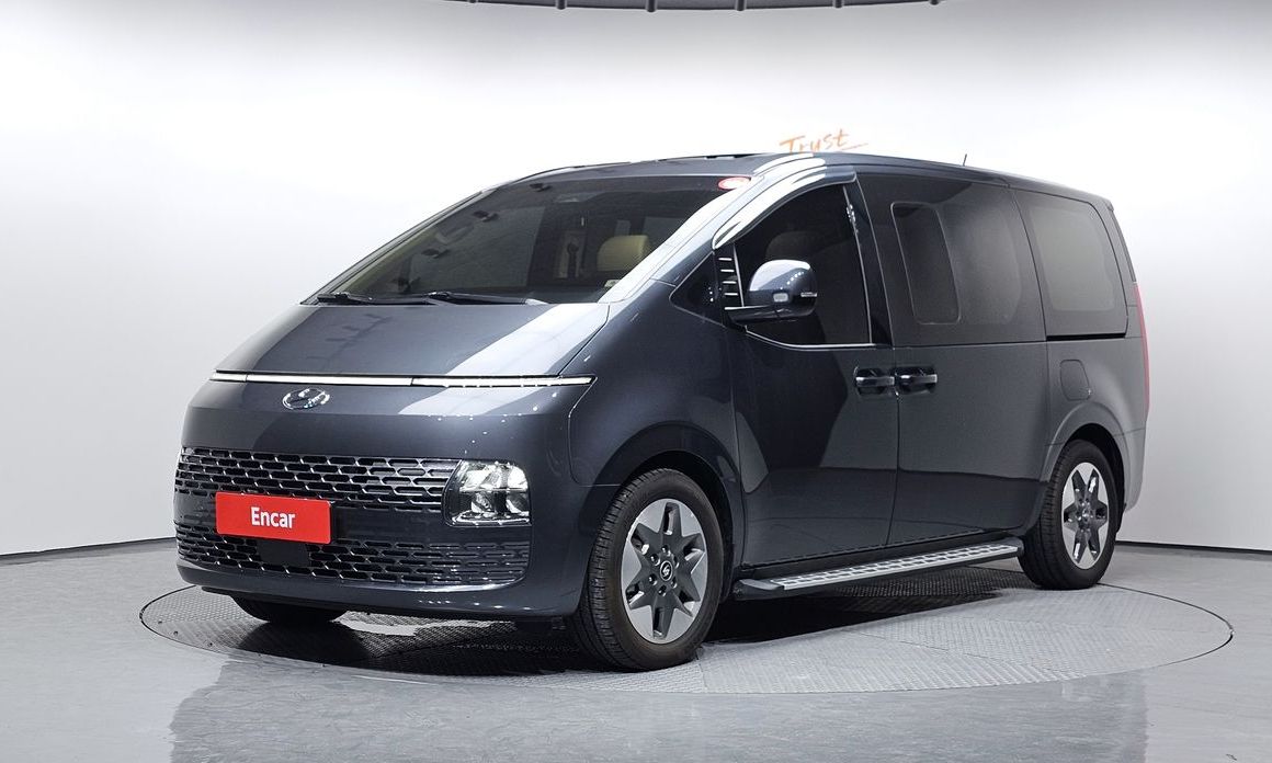 Hyundai Staria 2024