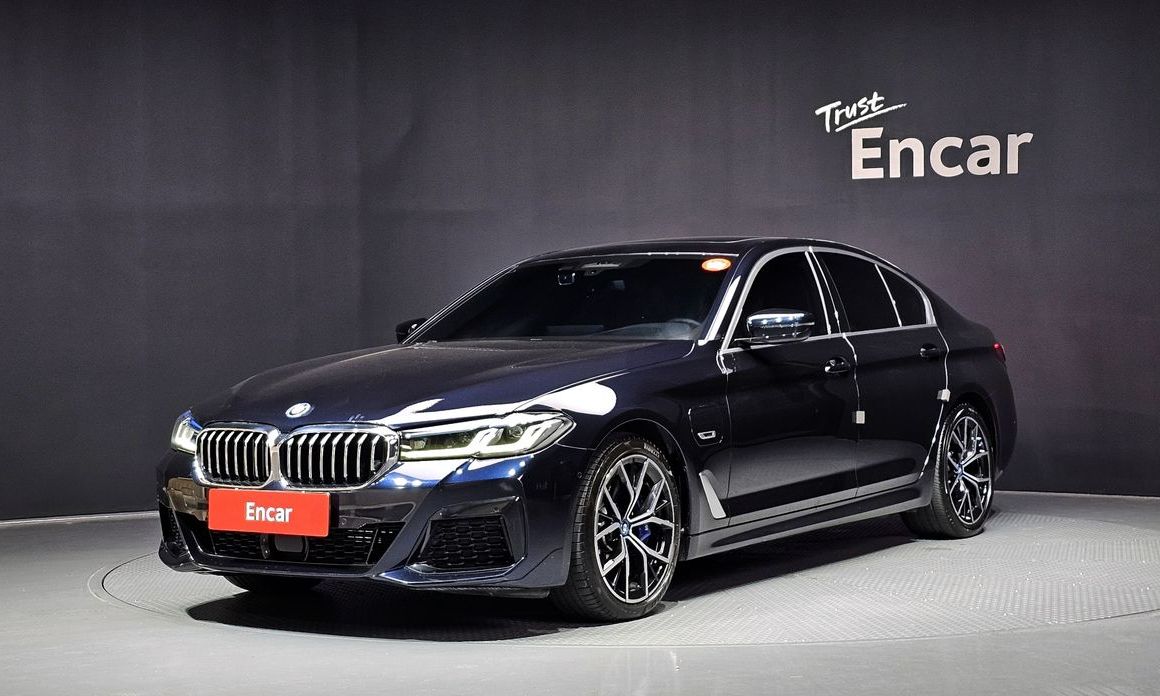 BMW 5-Series 2022