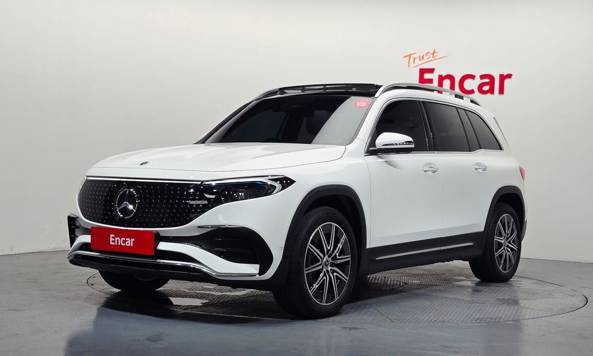 Mercedes-Benz EQB 2026