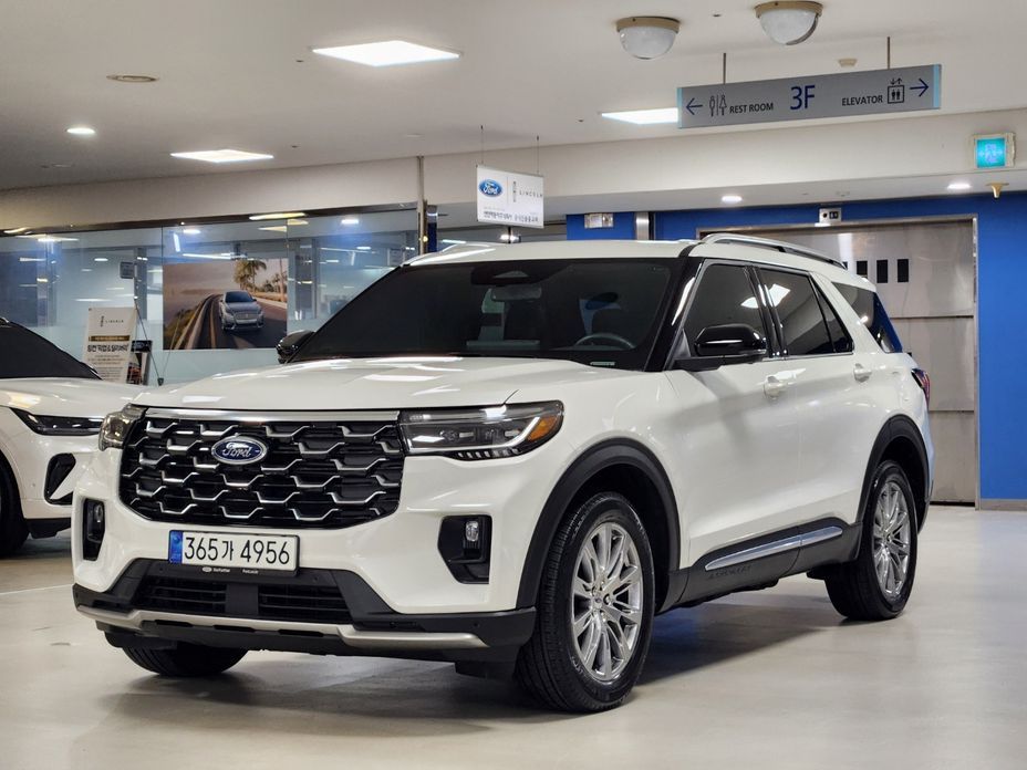 Ford Explorer 2025