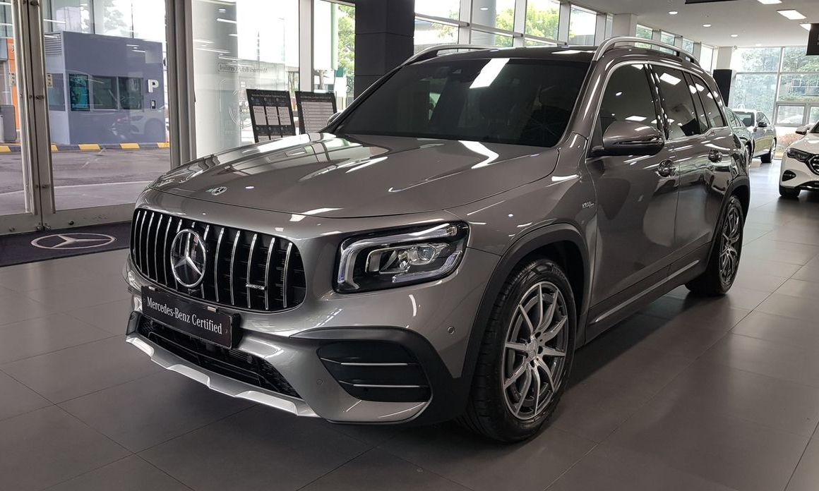 Mercedes-Benz GLB-Class 2023