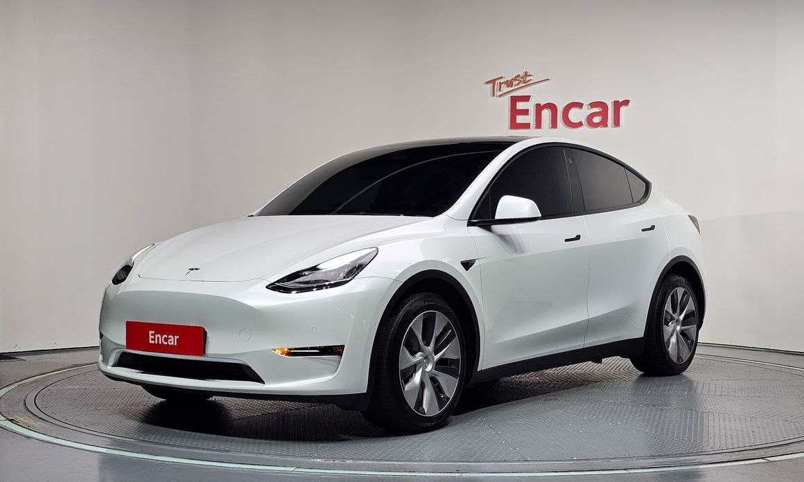 Tesla Model Y 2022