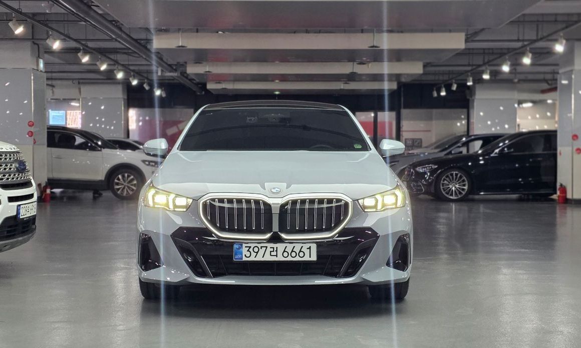 BMW 5-Series 2026