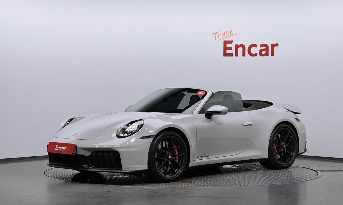 Porsche 911 2025