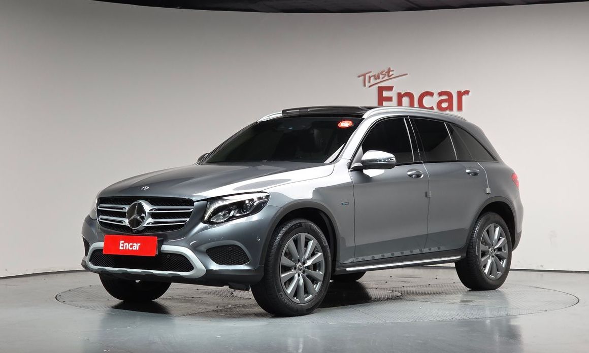 Mercedes-Benz GLC-Class 2019