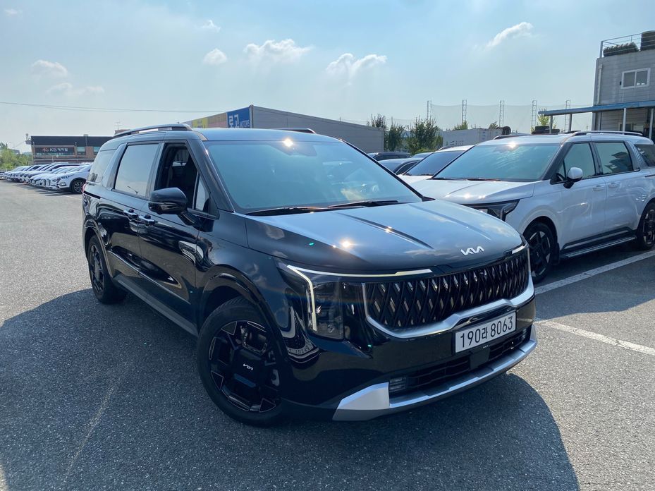 Kia Canival 2025