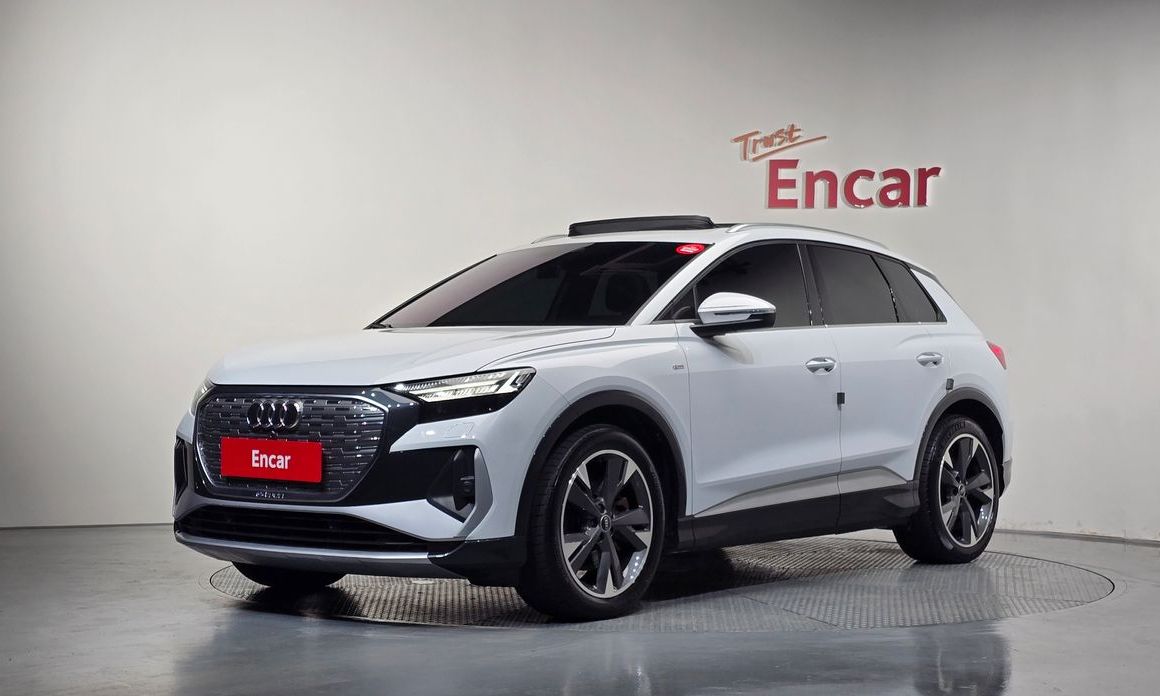 Audi Q4 e-tron 2023