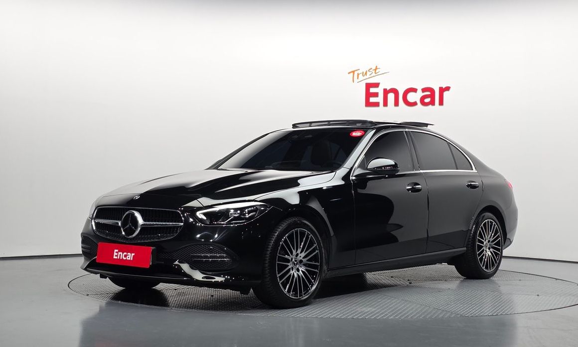Mercedes-Benz C-Class 2024