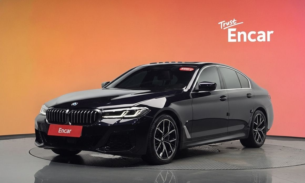 BMW 5-Series 2023