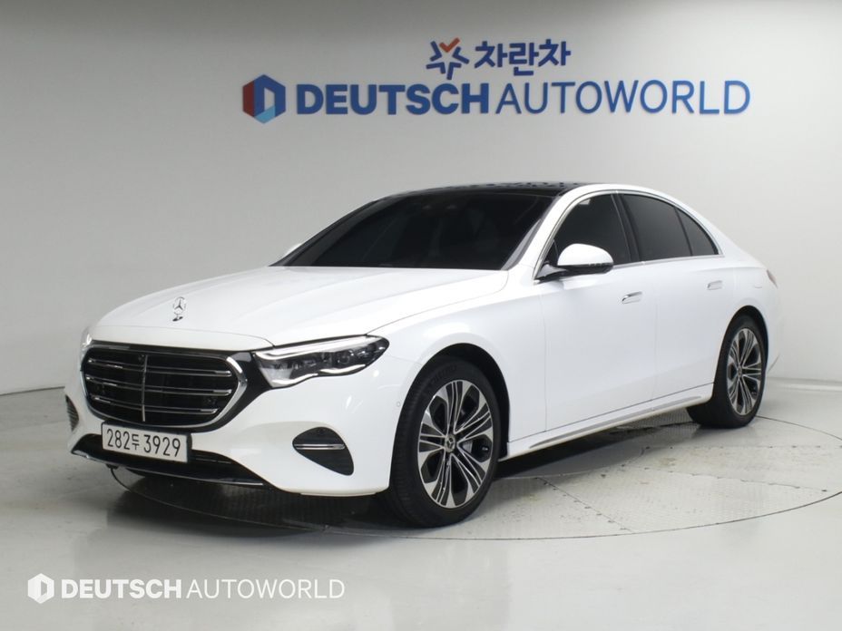 Mercedes-Benz E-Class 2025