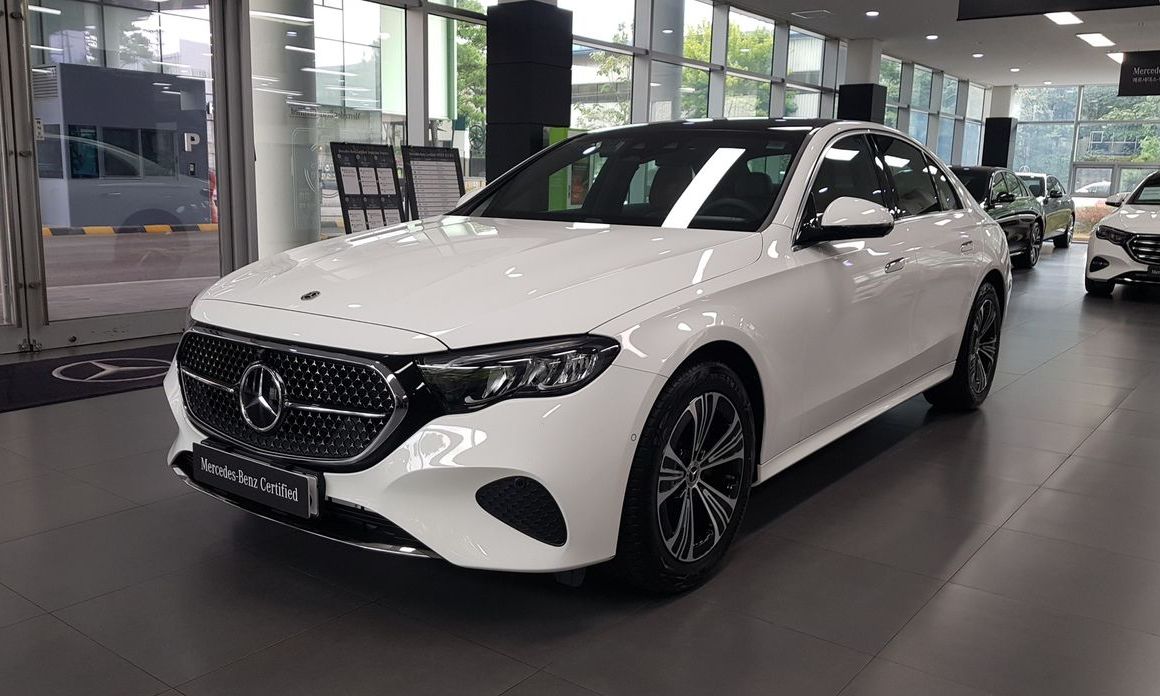 Mercedes-Benz E-Class 2026