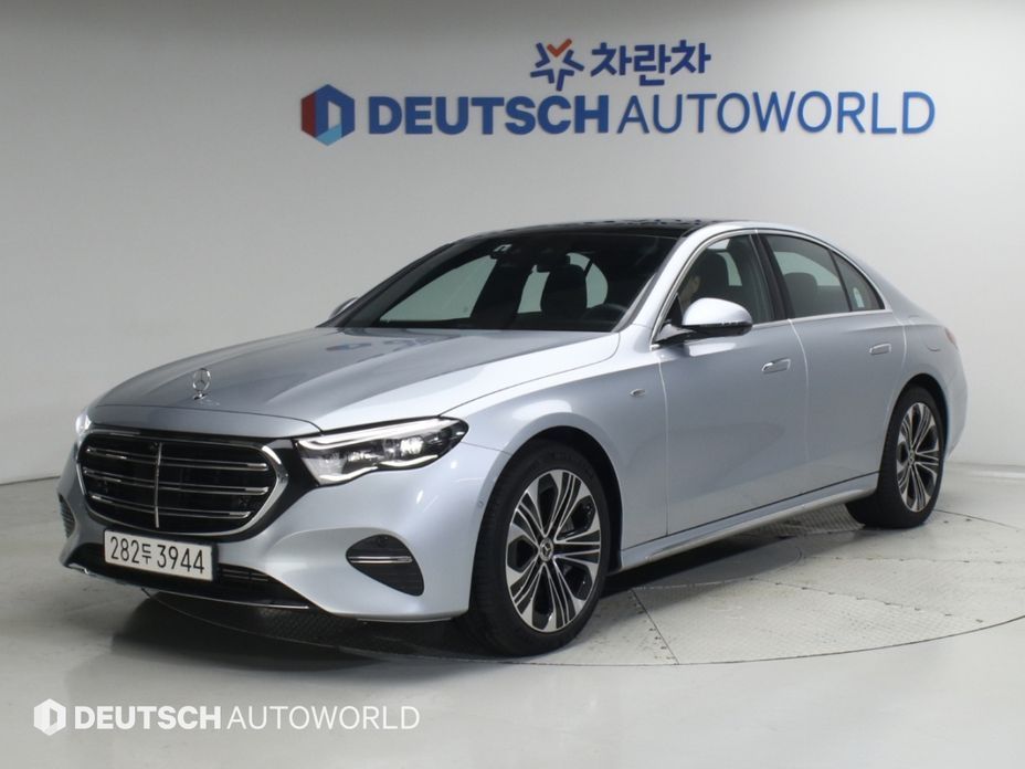 Mercedes-Benz E-Class 2025