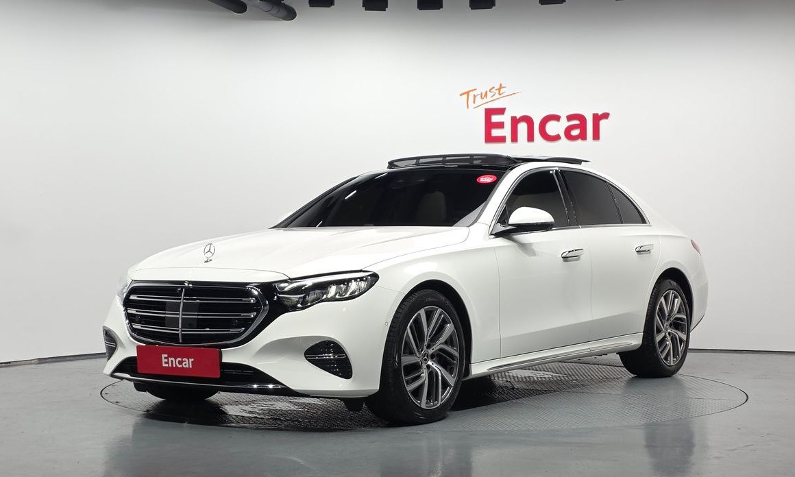 Mercedes-Benz E-Class 2025