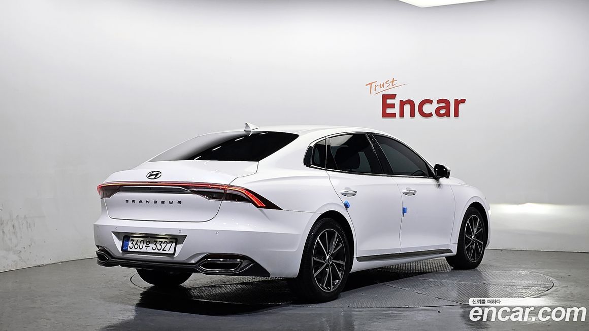 Hyundai Grandeur 2022