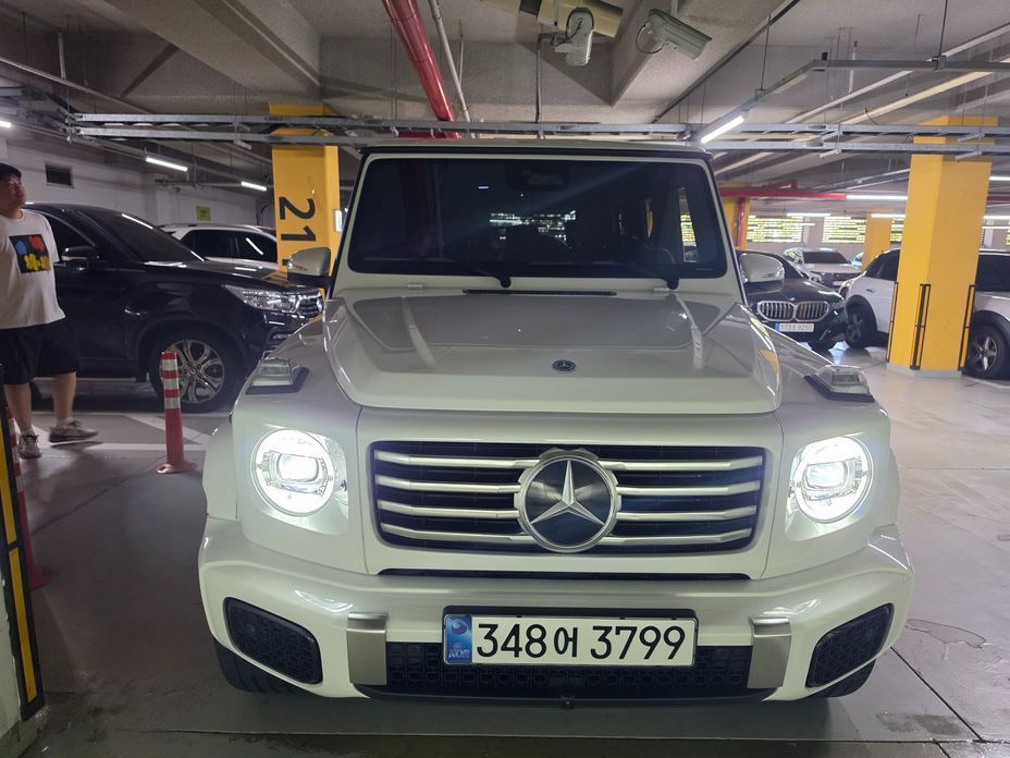 Mercedes-Benz G-Class 2025