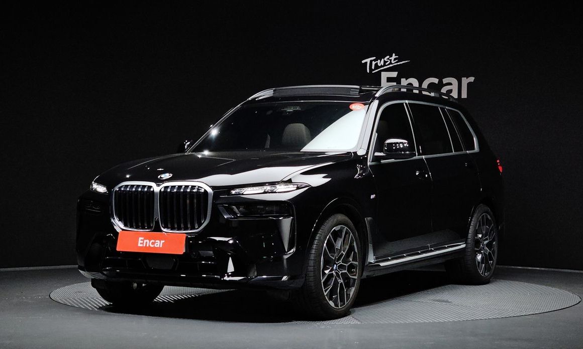 BMW X7 2025