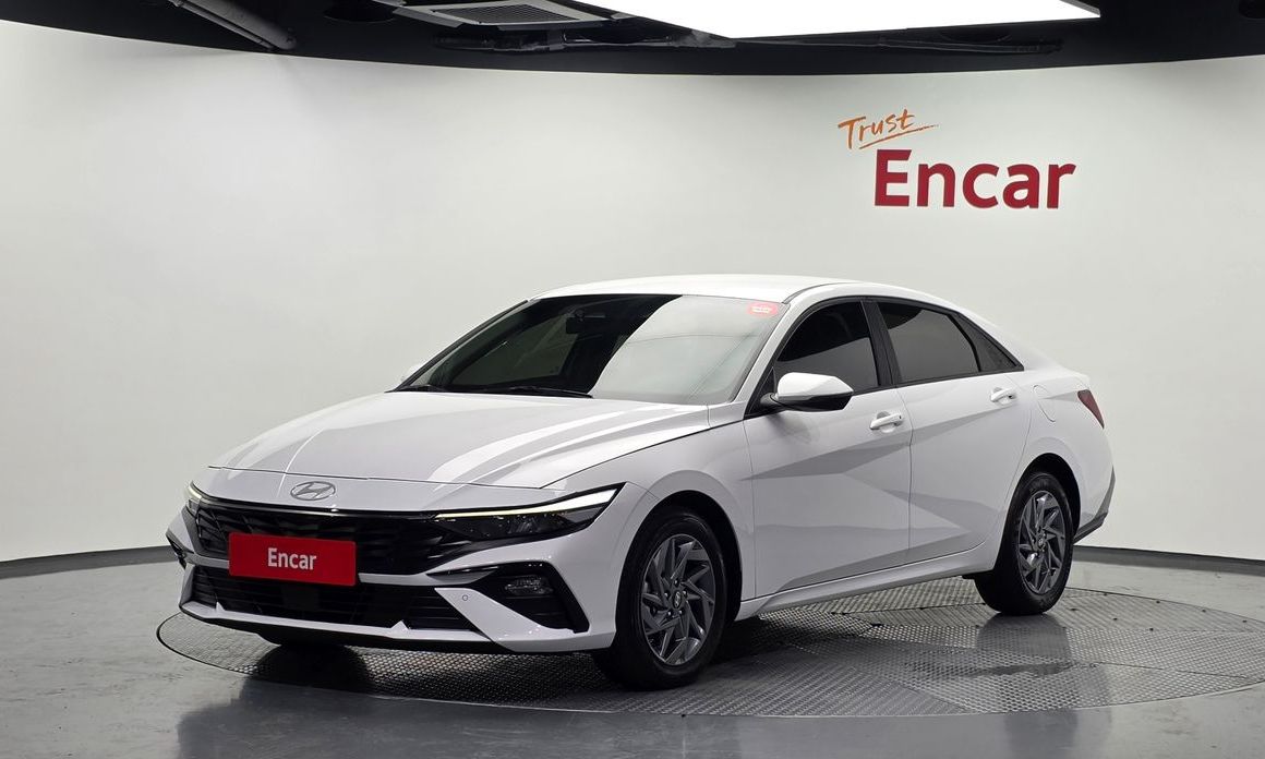 Hyundai AVANTE 2024