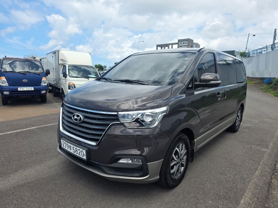 Hyundai Starex 2020