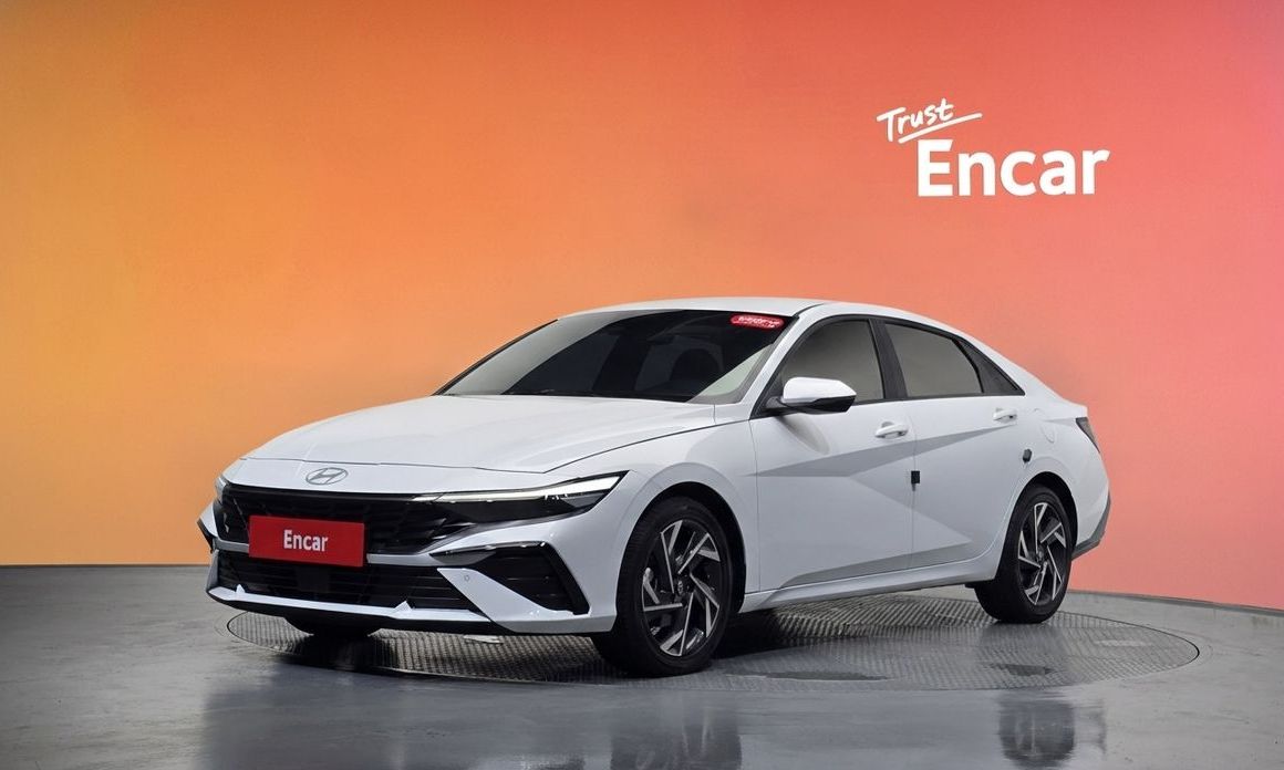 Hyundai AVANTE 2025