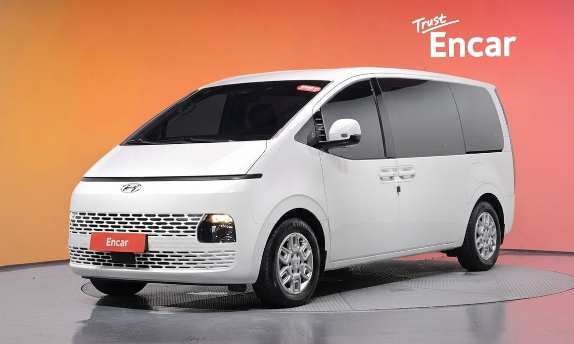 Hyundai Staria 2024