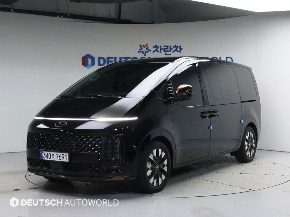 Hyundai Staria 2024