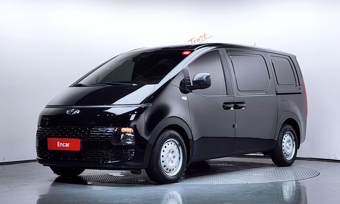 Hyundai Staria 2023