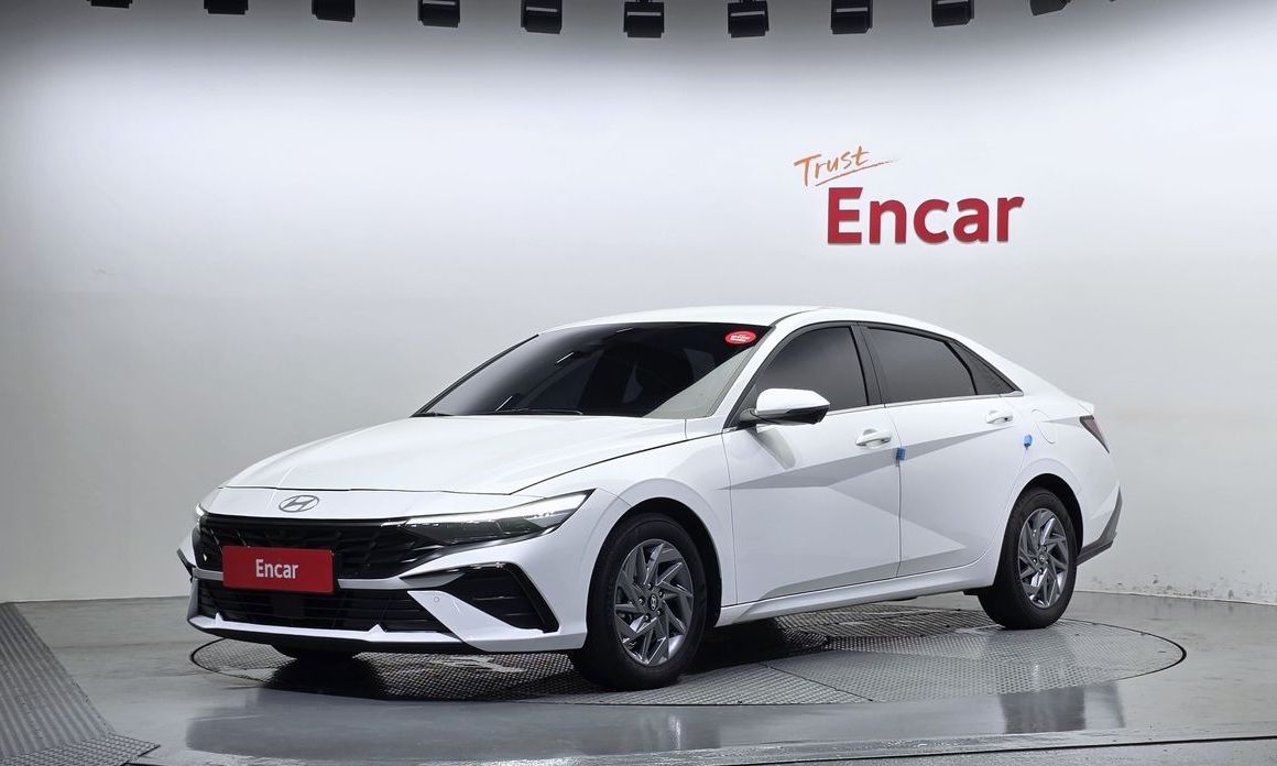 Hyundai AVANTE 2025