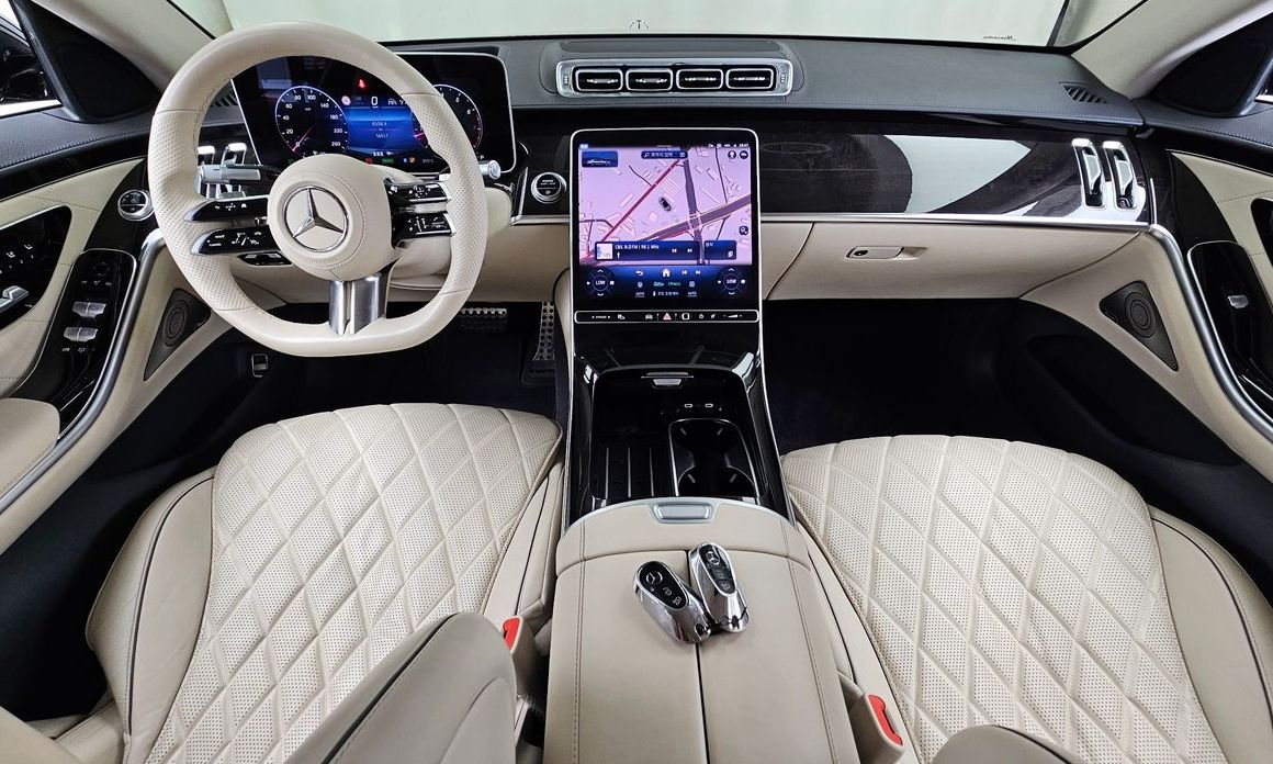 Mercedes-Benz S-Class 2021