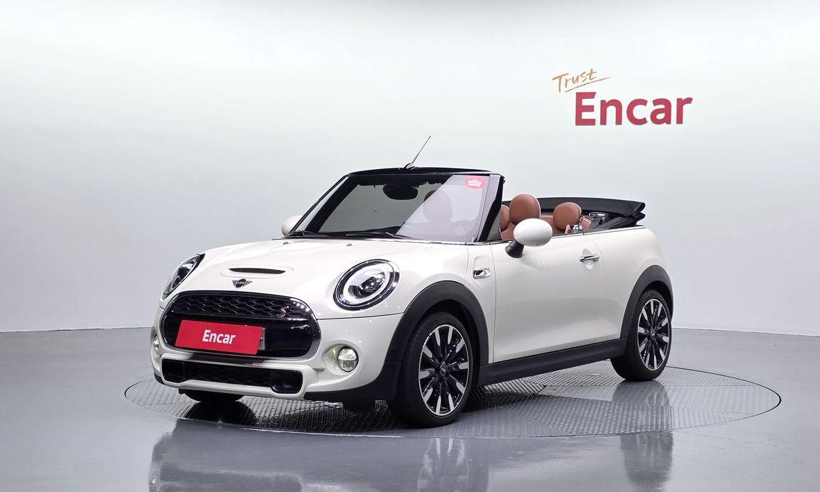 Mini Cooper Convertible 2019