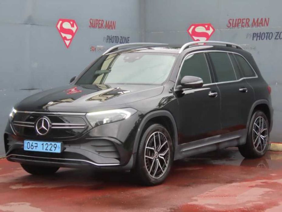 Mercedes-Benz EQB 2023