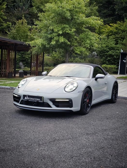 Porsche 911 2024