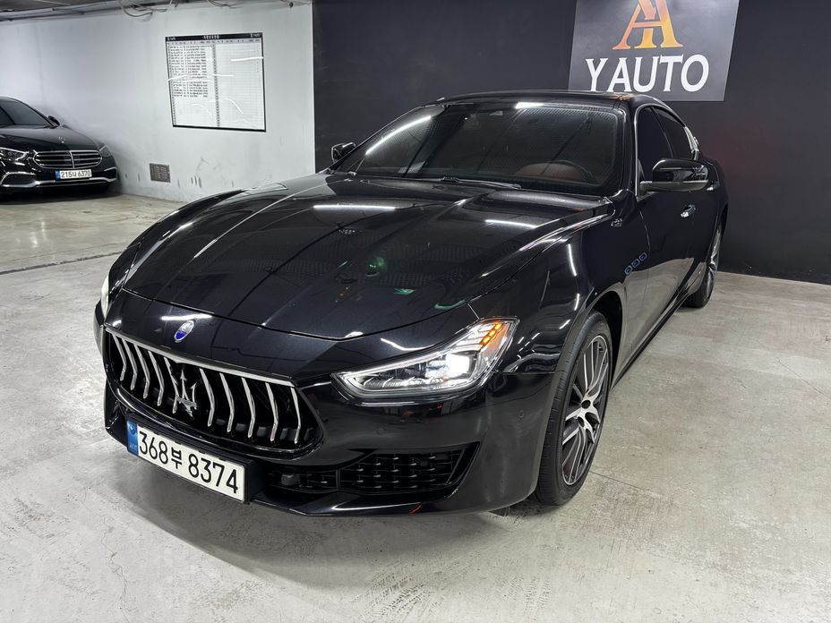Maserati Ghibli 2021