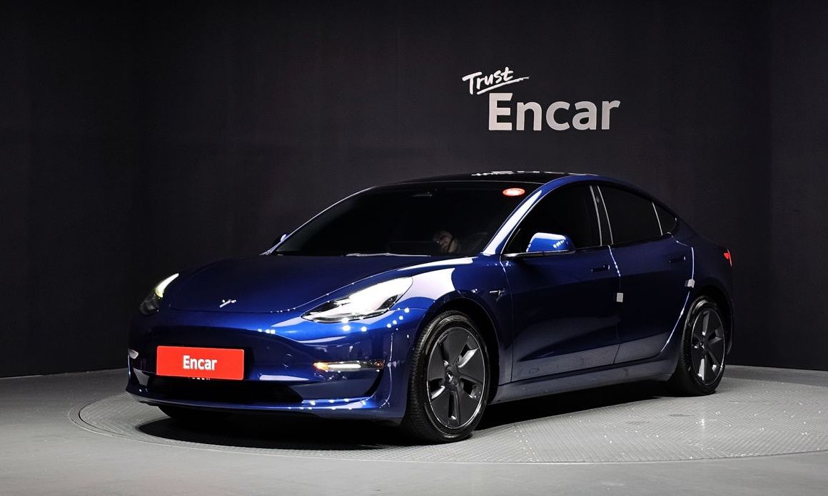 Tesla Model 3 2022
