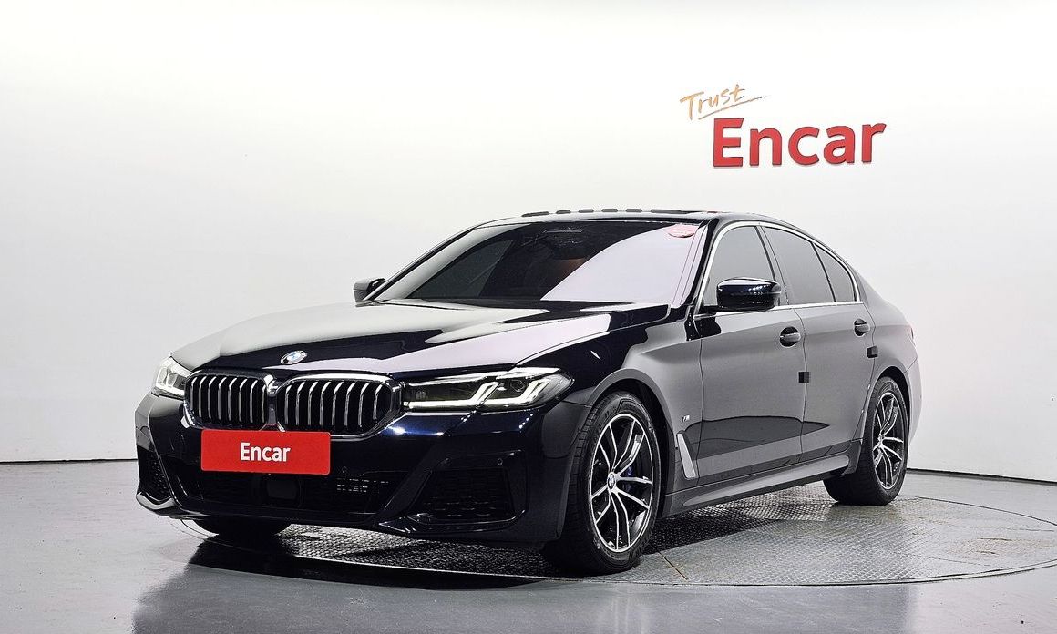 BMW 5-Series 2022