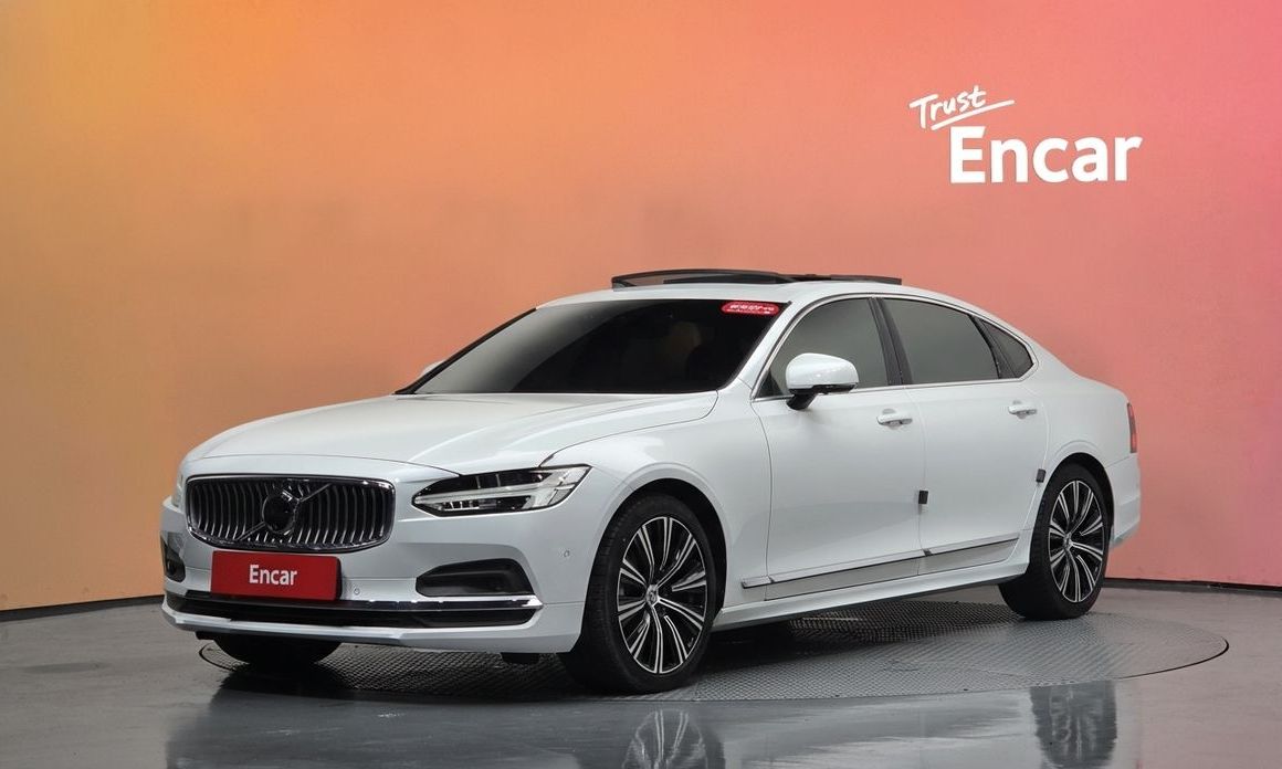 Volvo S90 2025