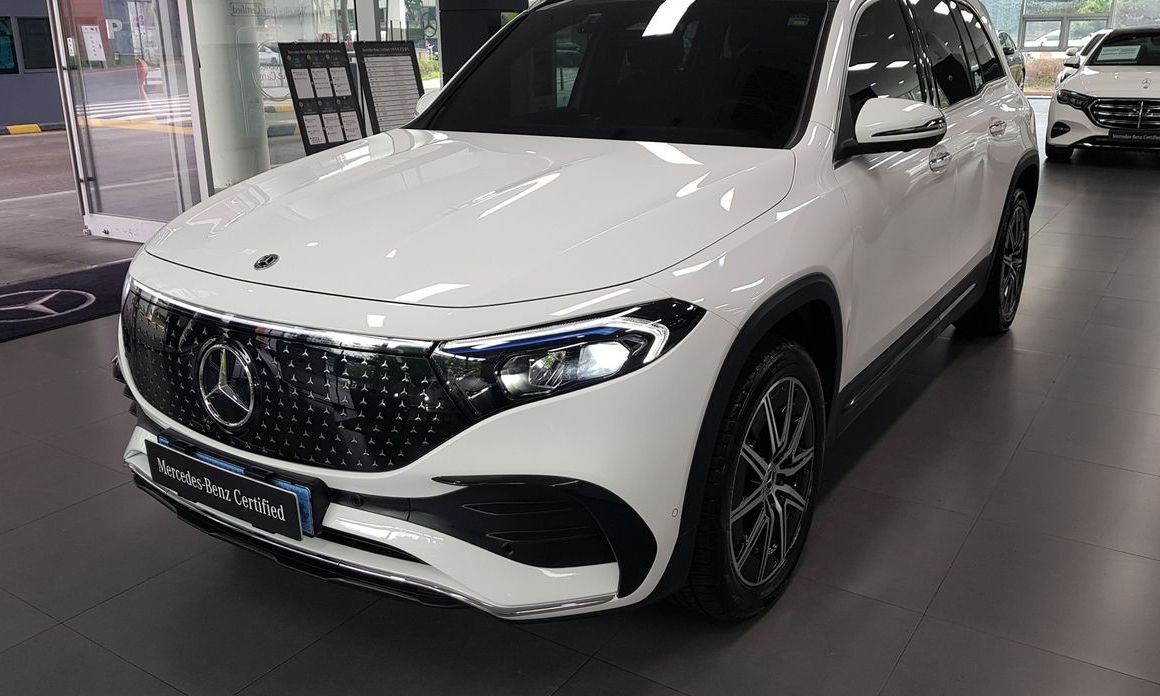 Mercedes-Benz EQB 2025