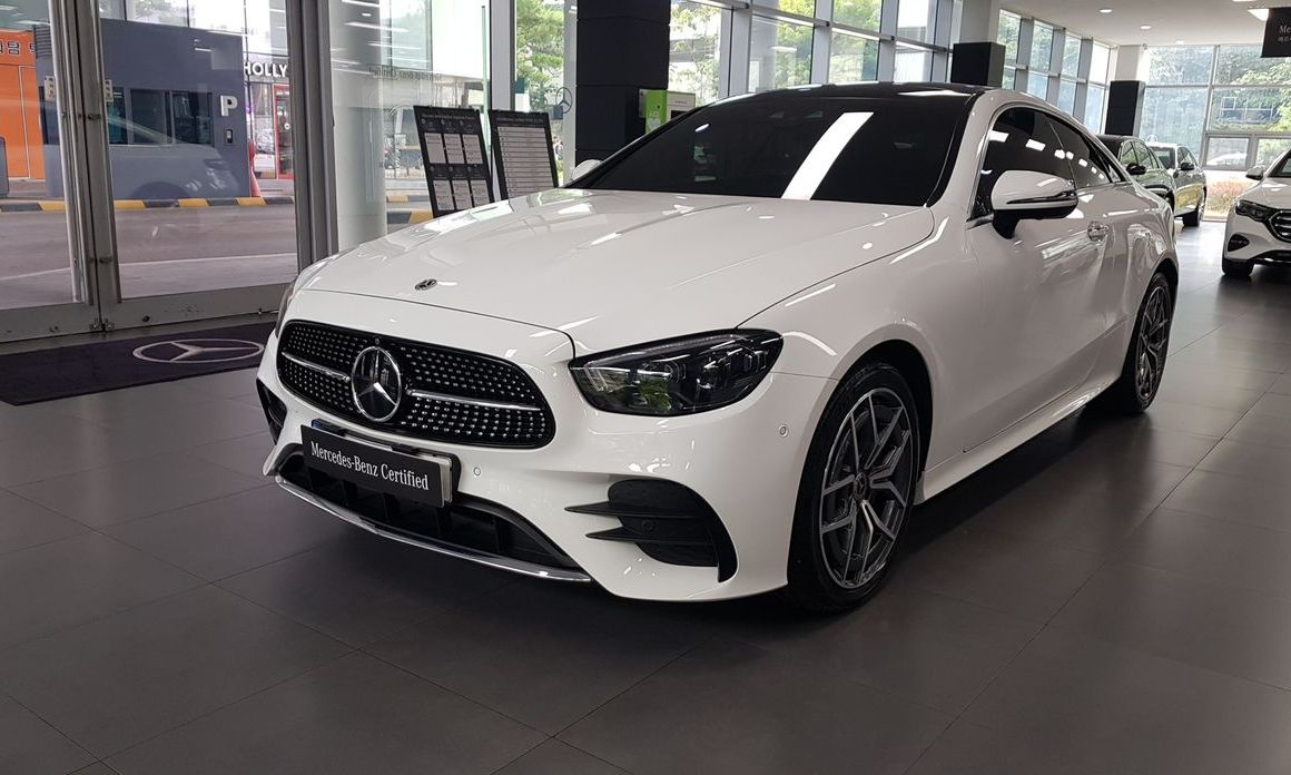 Mercedes-Benz E-Class 2023