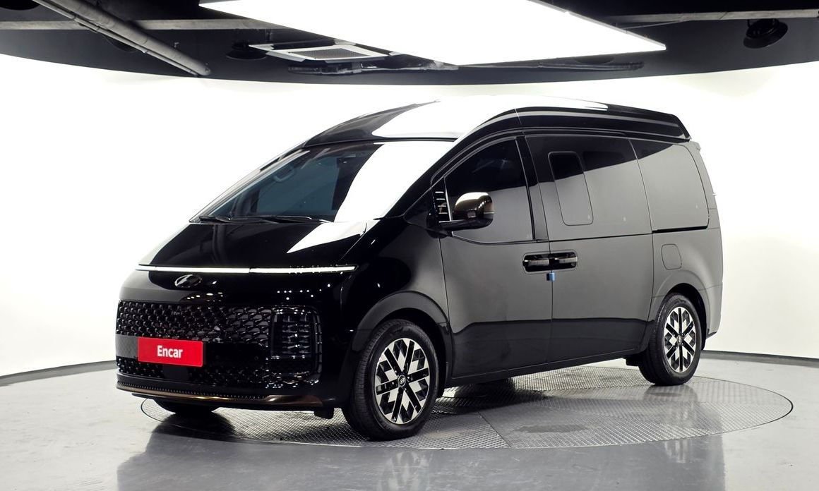 Hyundai Staria 2025