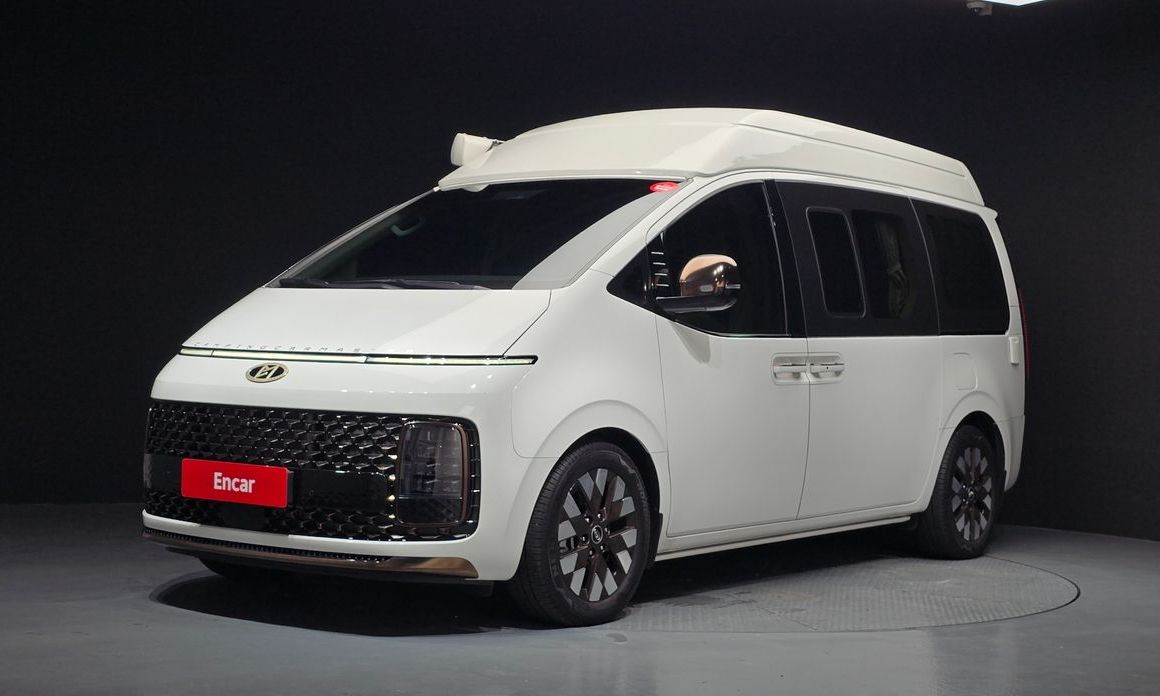 Hyundai Staria 2023
