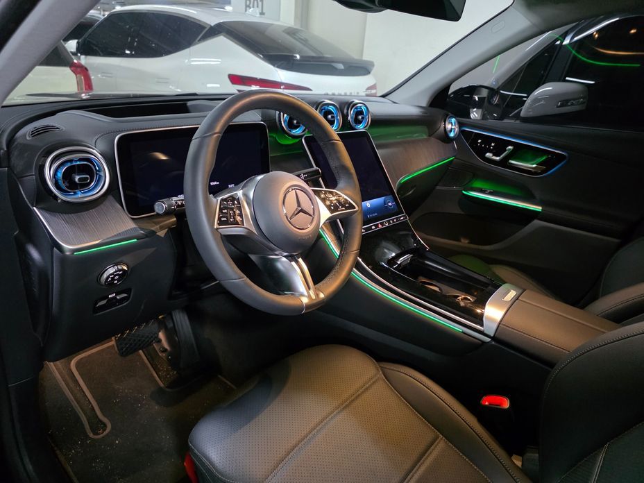 Mercedes-Benz GLC-Class 2026