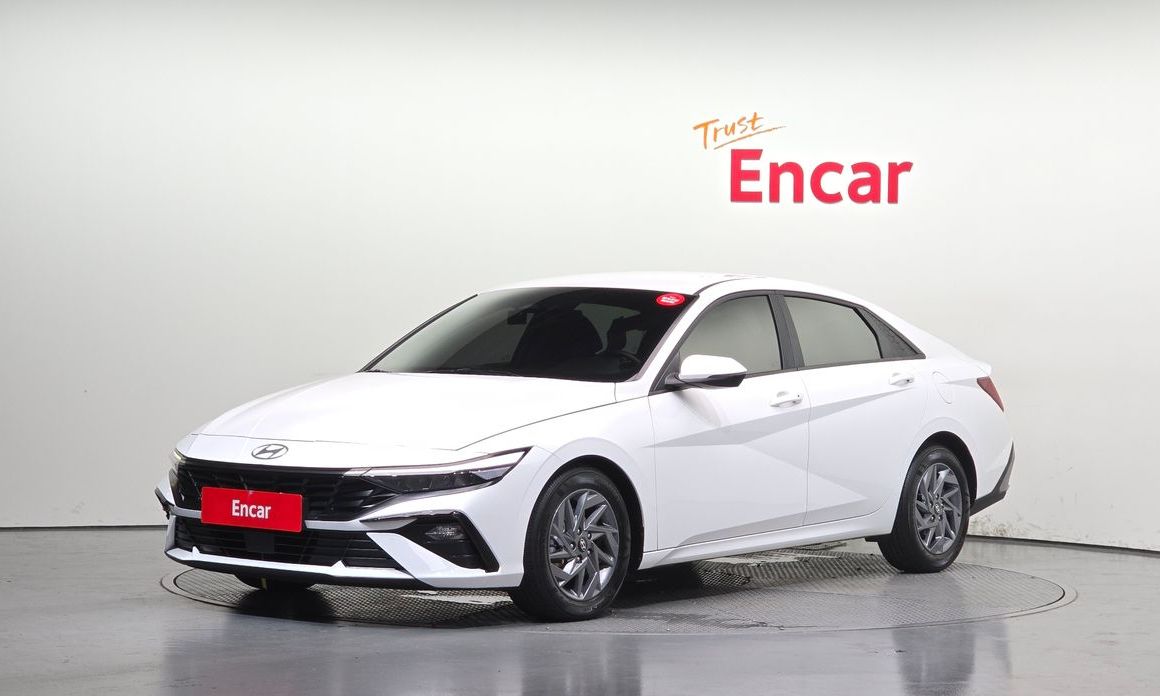 Hyundai AVANTE 2024