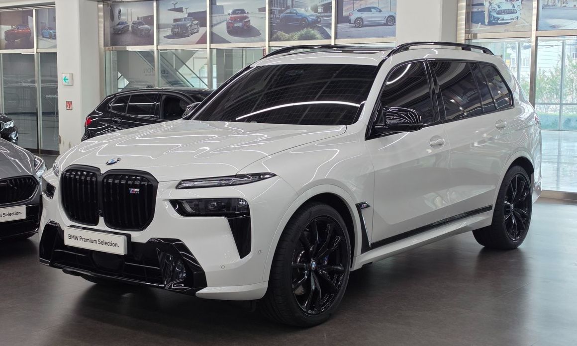 BMW X7 2025