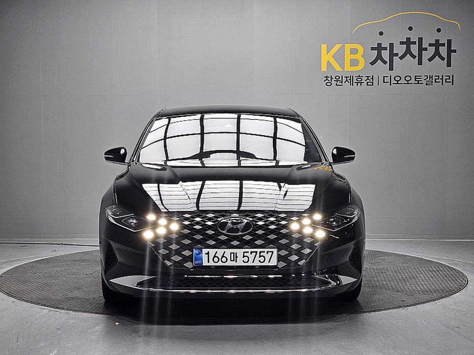 Hyundai Grandeur 2021